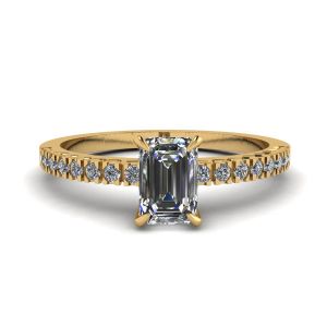 18K Yellow Gold Ring with Emerald Cut Diamond