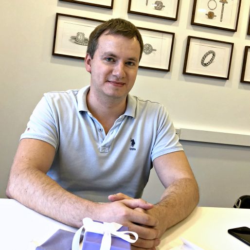 Dmitriy Mikhaylov, IT engineer on his purchase in PIERRE Jewellery | 10 out of 10