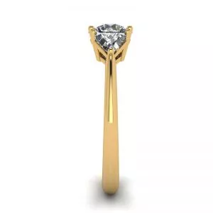 Three Diamond Ring in 18K Yellow Gold - Photo 2