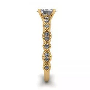 Oval Diamond Romantic Style Ring Yellow Gold - Photo 2