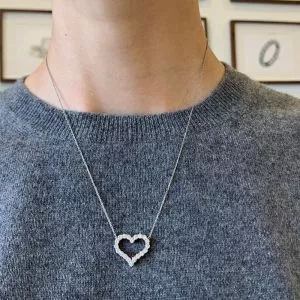 Diamond Heart Necklace in 18K White Gold - Photo 2